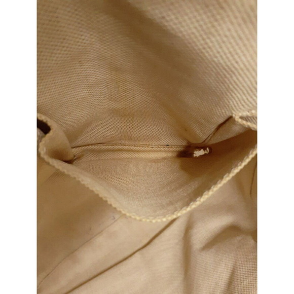 Gucci GG Canvas Red Tote Bag - Picture 7 of 9